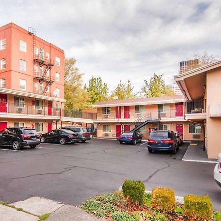 Econo Lodge City Center Portland Eksteriør billede