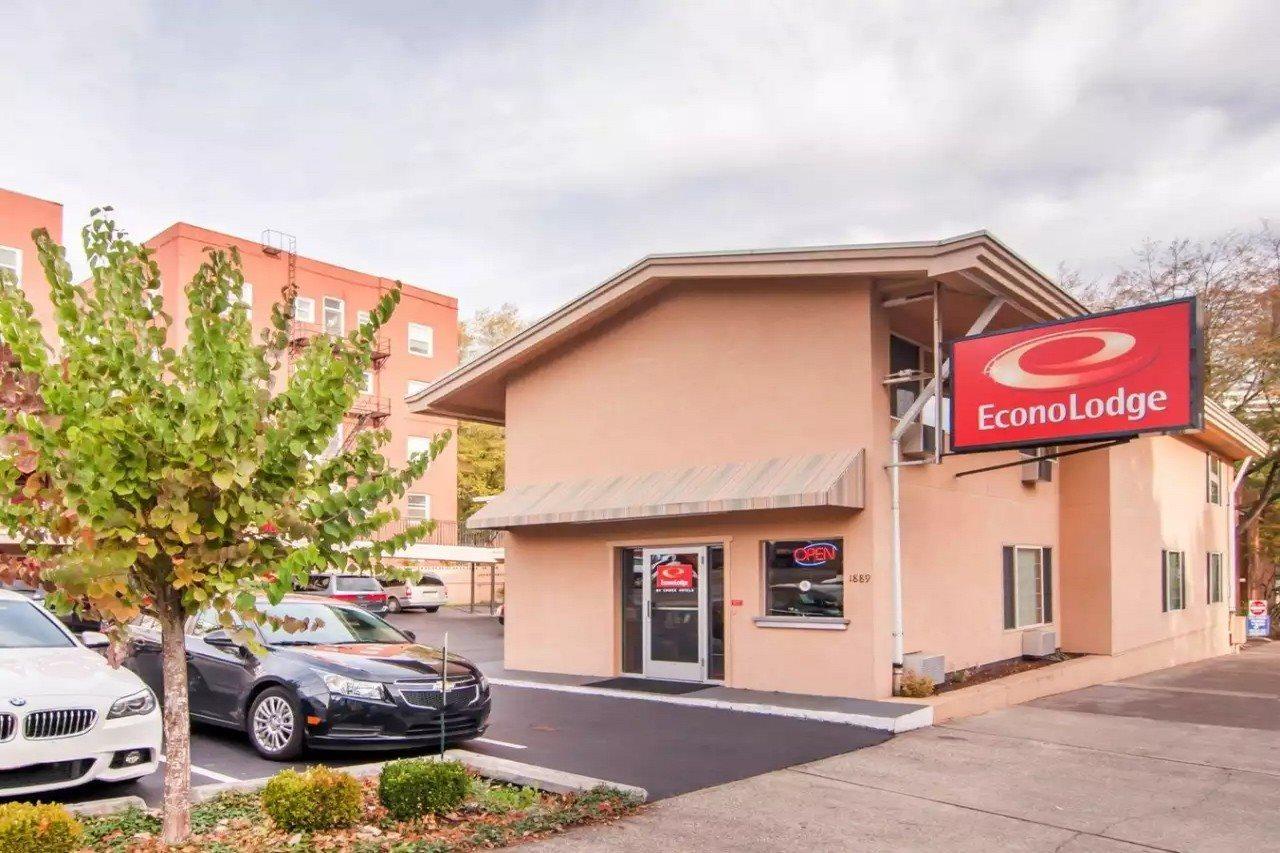 Econo Lodge City Center Portland Eksteriør billede